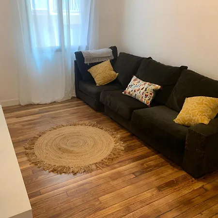 Piso Céntrico En * Bilbao